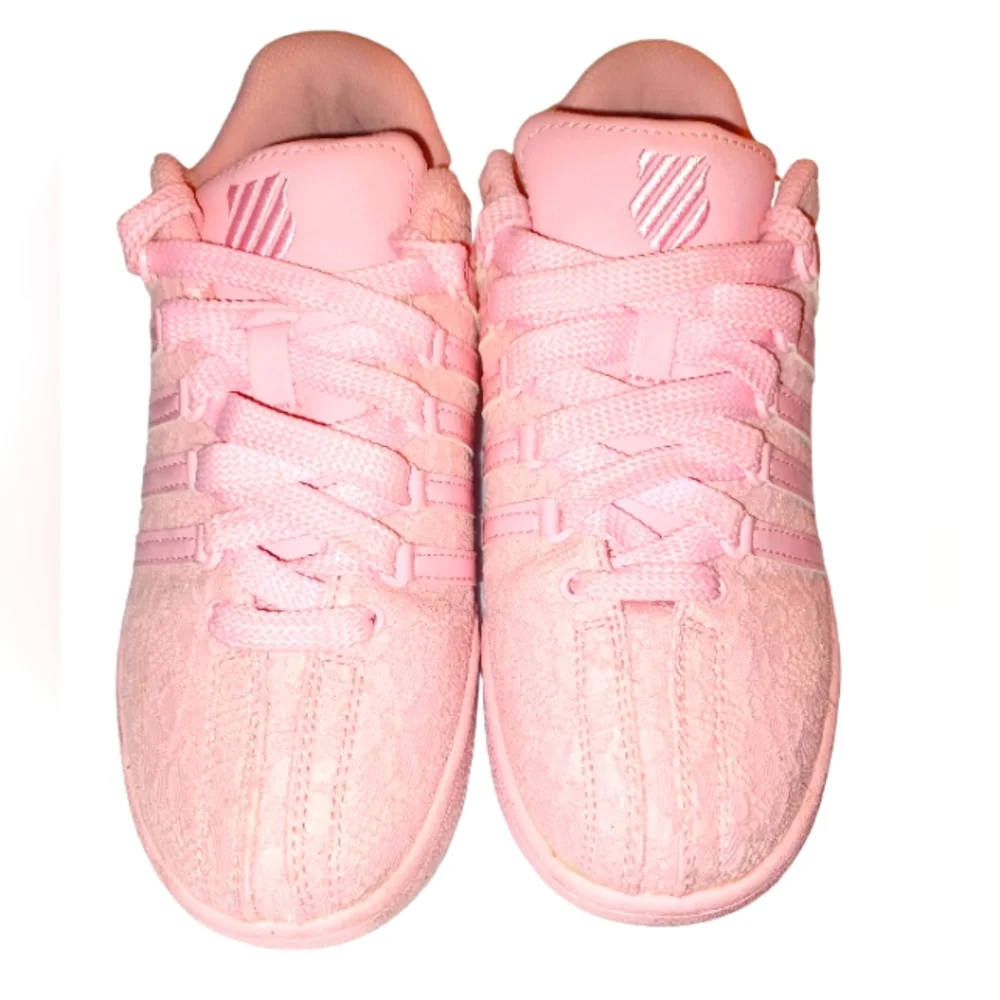 K-SWISS Pink Lace 💗 Sneakers Rare EUC - Picture 2 of 5